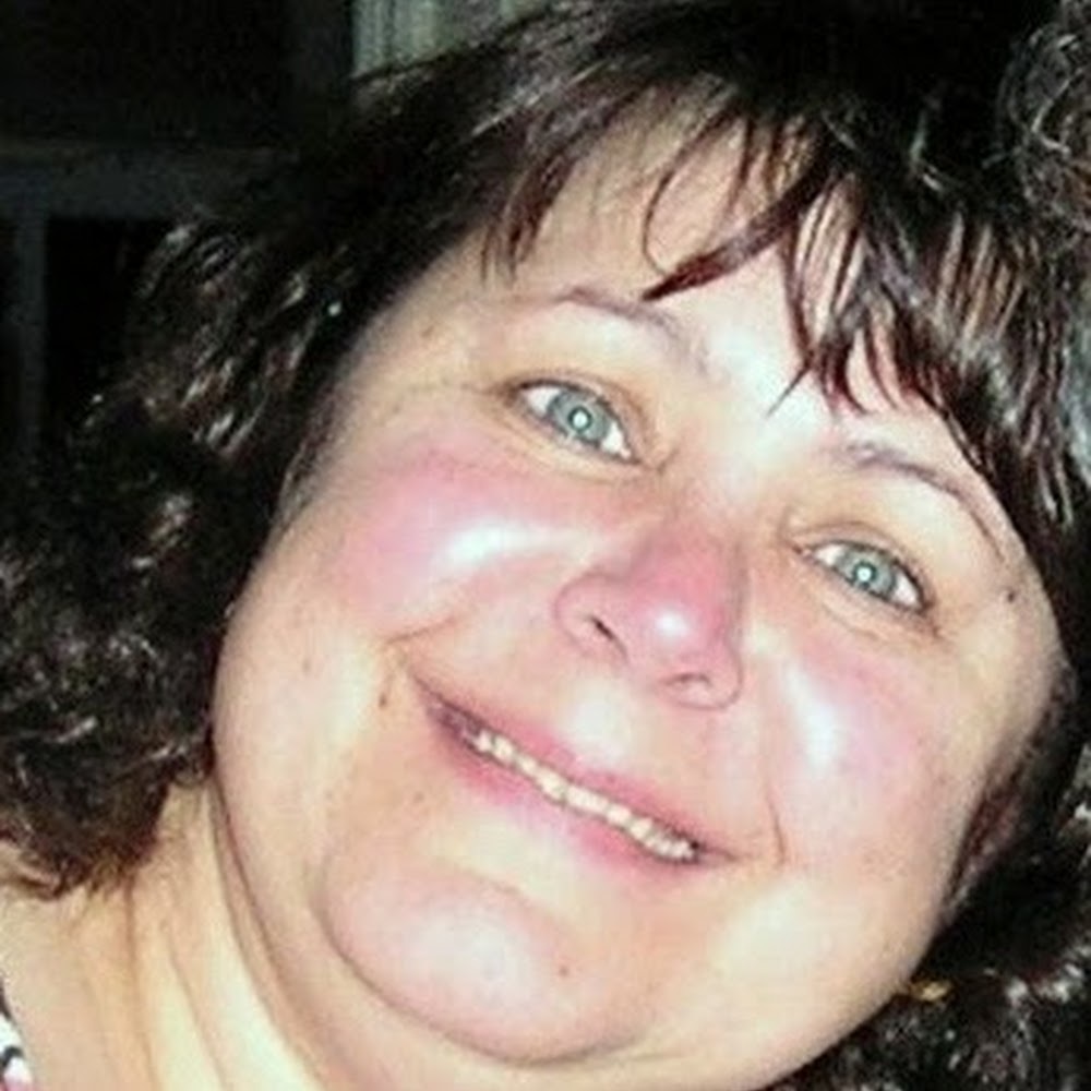 Meet your Posher, Violet